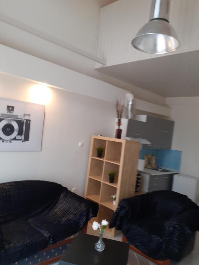 Μαργαριτα Apartment Salamina Exterior photo